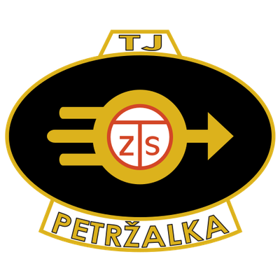 Stacja paliw Slovnaft z dystrybutorami paliw EVO